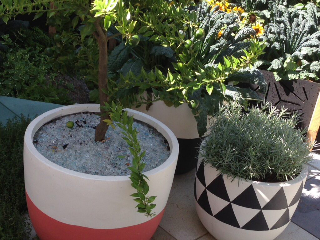 Clear Crushed Glass for Landscaping from Schneppa Glass