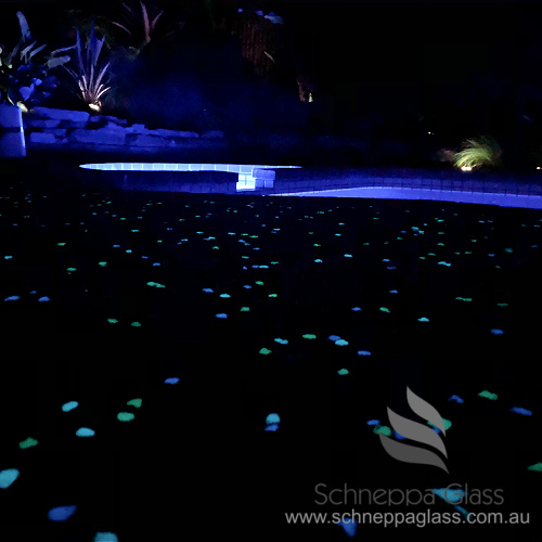 Pool glow stones 1