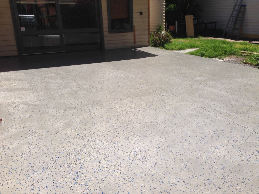 polished concrete driveway - Schneppa Recycled Crushed Glass